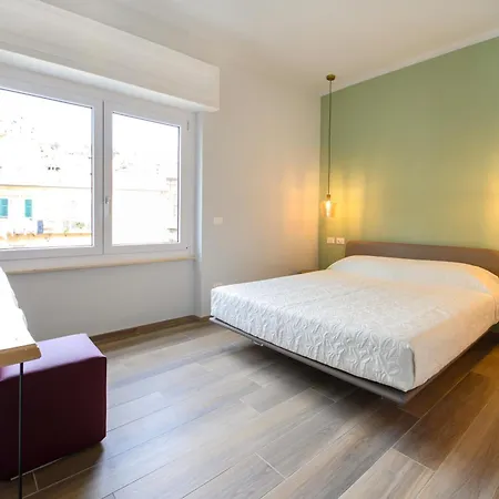 Bianca Elegance La Spezia