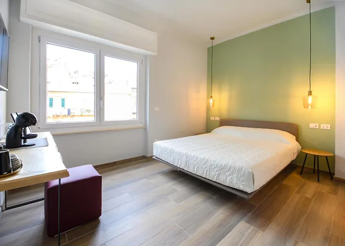 Bianca Elegance Λα Σπέτσια